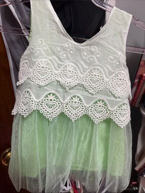 NWT Doe a dear White Lace & Mint / lime Tulle summer Dress